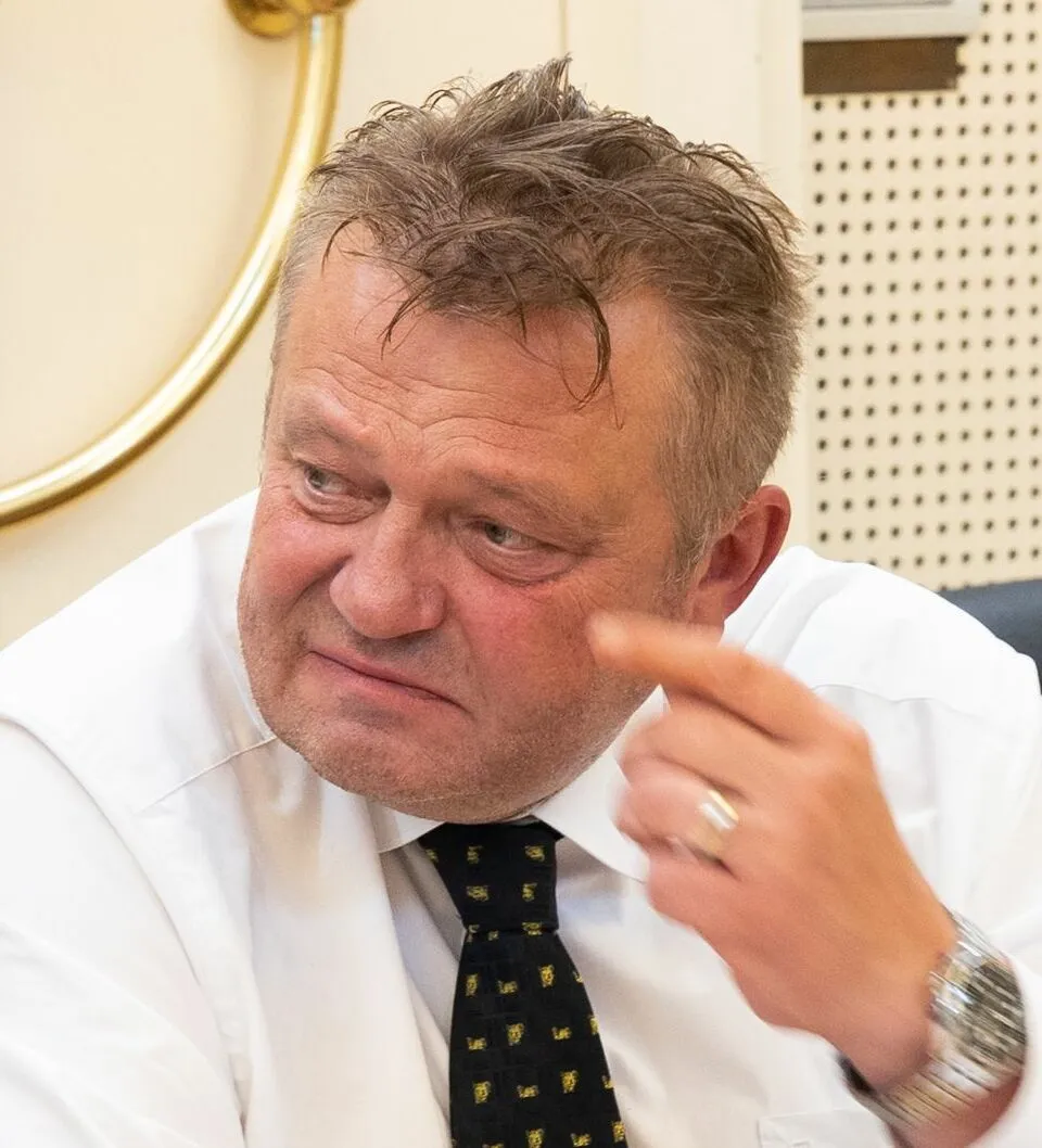 Eles-directeur Aleksander Mervar